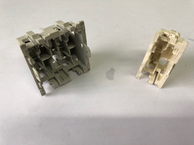 Kunststoffkomponenten 26